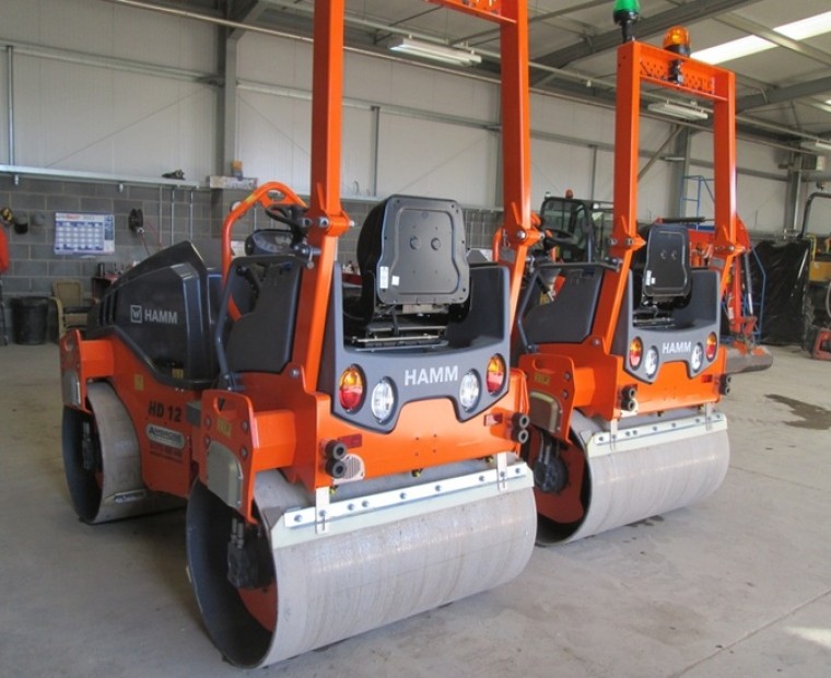 HAMM 1200 ROLLER HD12 VV